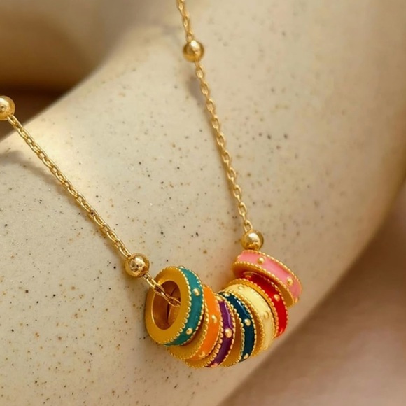 14kt gold plated dainty multicolored 7 ring luxury designer style neckla… - Picture 2 of 3